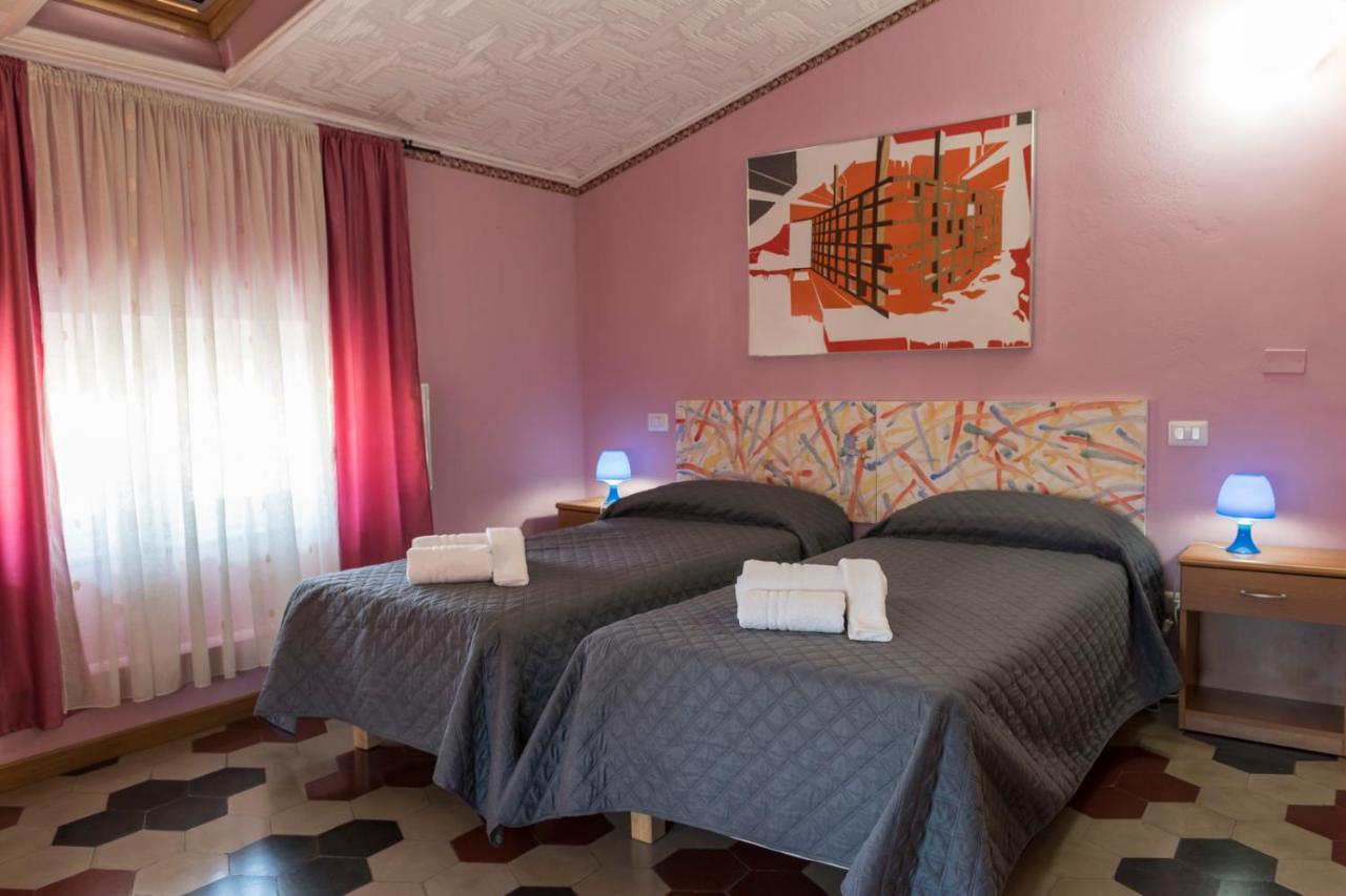 Bb La Bella Addormentata E Il Principe Calaf Bed & Breakfast Lucca Dış mekan fotoğraf